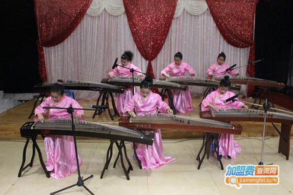 沁园春艺术学校加盟费