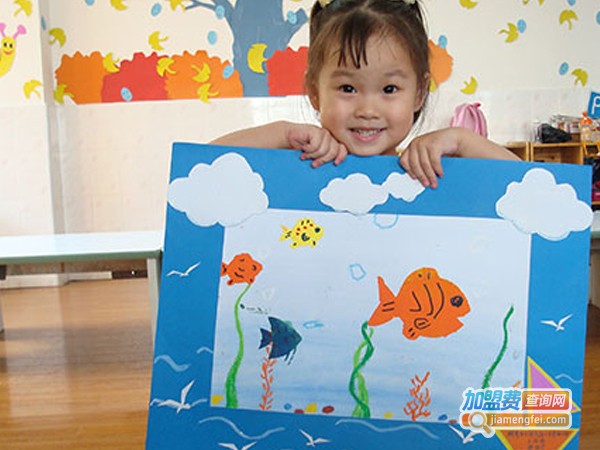 火龙果少儿美术加盟费