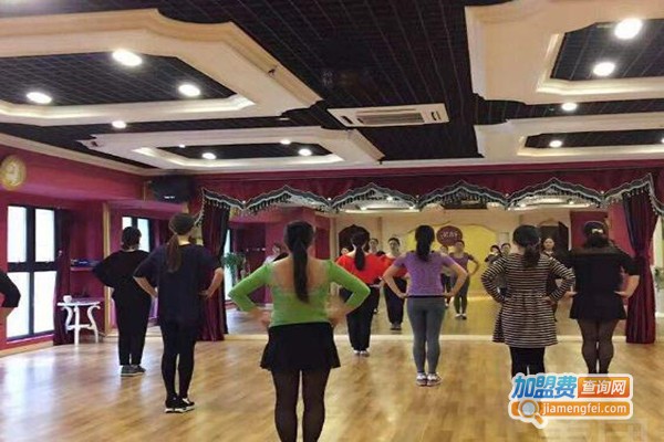 昌吉逸芳舞蹈艺术培训中心
