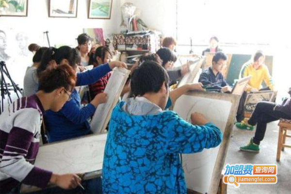 川美黑白灰美术教育加盟费