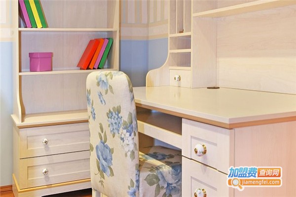 天慧婴童启蒙桌加盟费