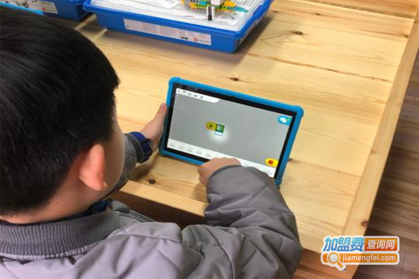 麦咭编程教育加盟费