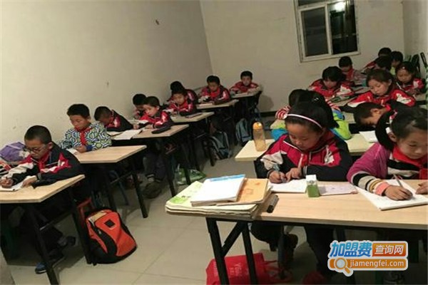 托宝少儿托辅中心加盟费