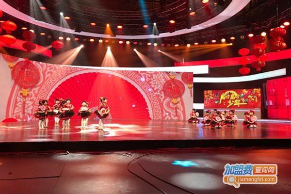 飞扬艺术中心加盟费