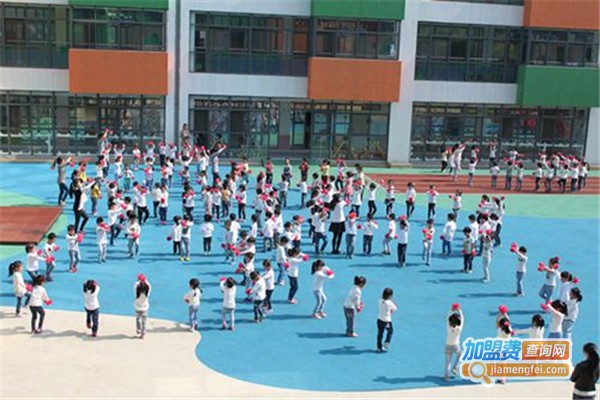 新桥中心幼儿园加盟费