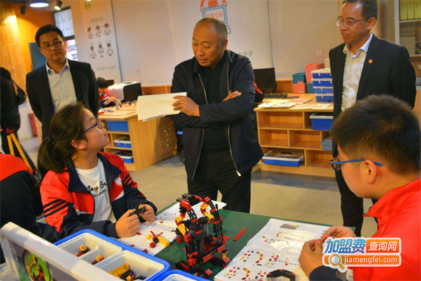 毛豆创客教室加盟门店