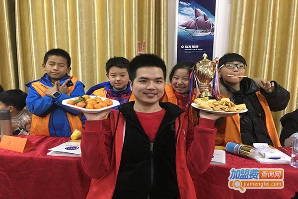 欢乐堡奇尔培训学校加盟门店