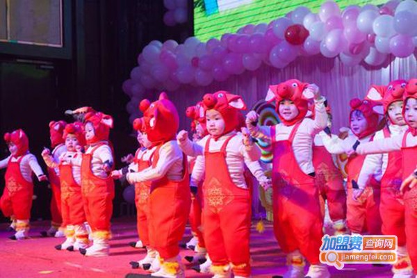 新月幼儿园加盟门店