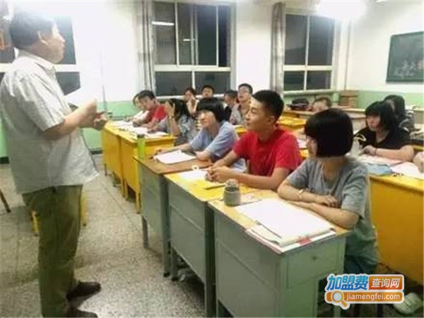 启航教育托管加盟门店