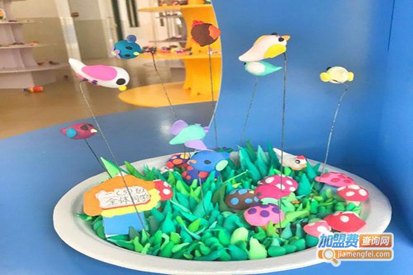 多彩美术加盟门店