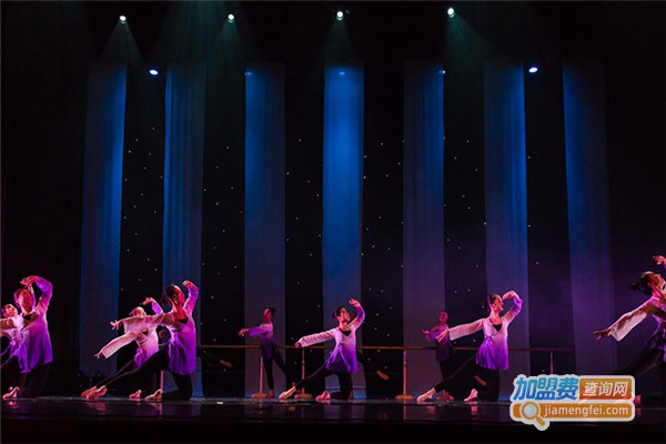 音艺源艺术教育加盟费