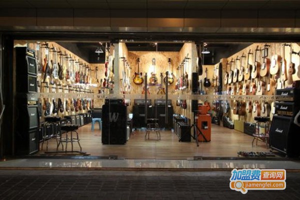 超凡琴行加盟费