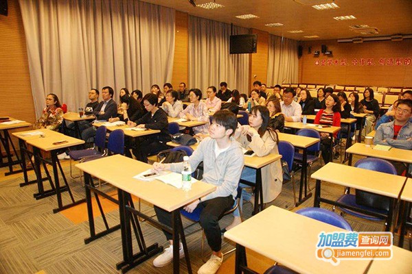 格致教育加盟费