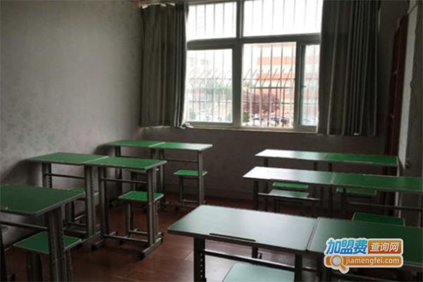 新概念教育中心