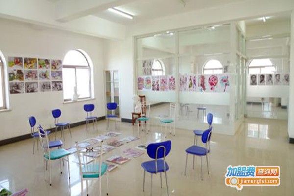 向阳花舞蹈培训中心加盟费