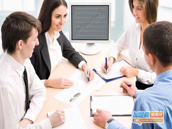 蜂鸟教育加盟费