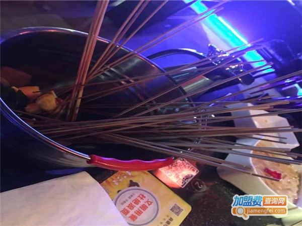 凌小姐的串串加盟门店