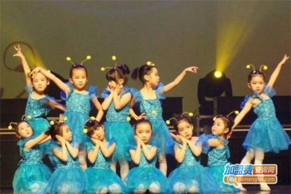 哆唻咪艺术加盟费