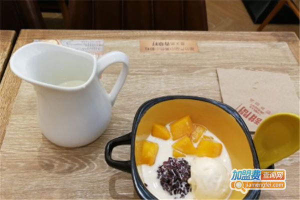 甜问·香草甜品加盟费