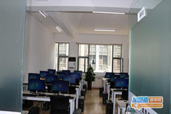 乐派教育加盟费