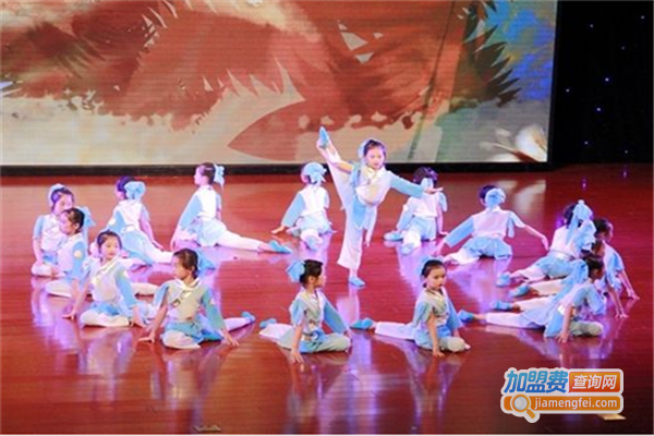 德馨文化艺术中心加盟费