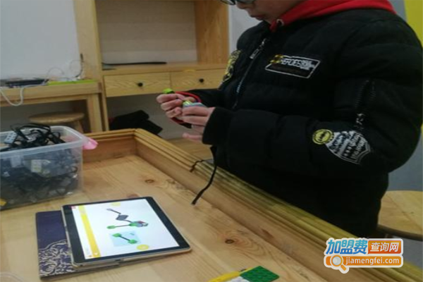 麦咭编程教育加盟费