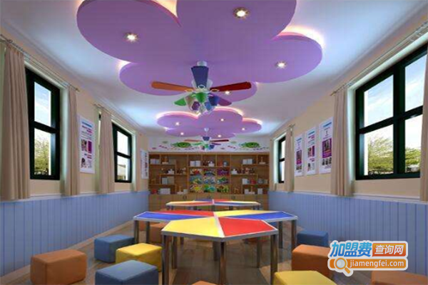 筑锐菁英安亲托管加盟