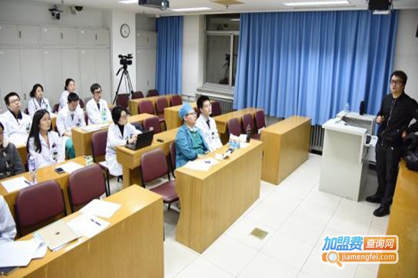 小博士教育辅导中心加盟门