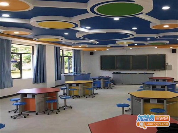 百草园教育加盟门店