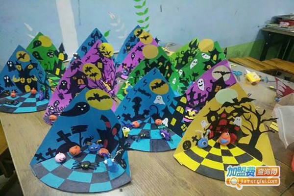 零距离画室加盟费