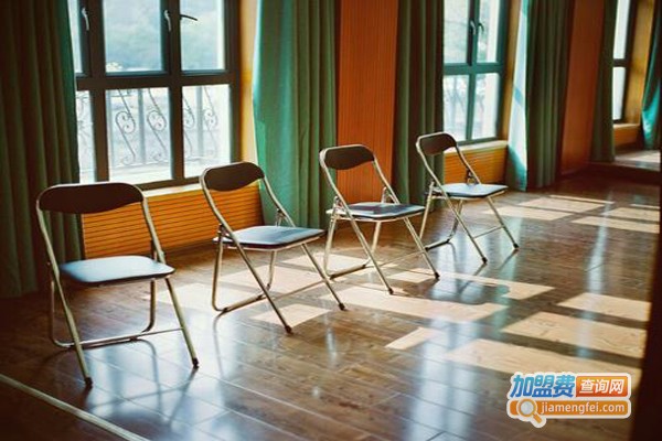 乐音艺术加盟费