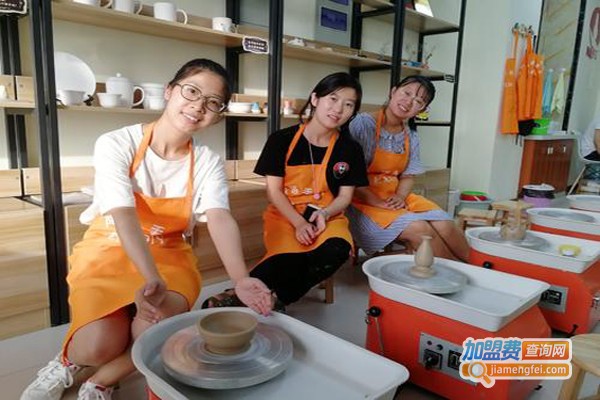 陶语陶艺手工坊