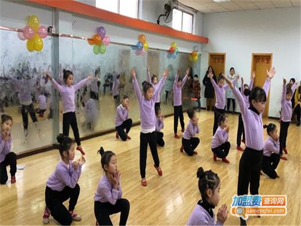 梦之舞艺术培训中心加盟门店
