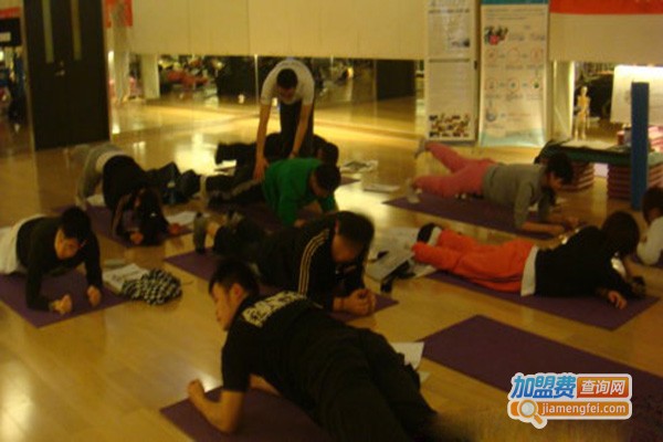 思妍丽职业培训加盟门店