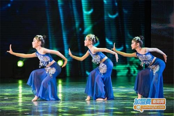 艺格舞蹈艺术中心加盟