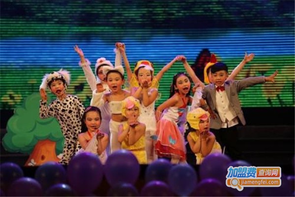 童心艺术加盟费