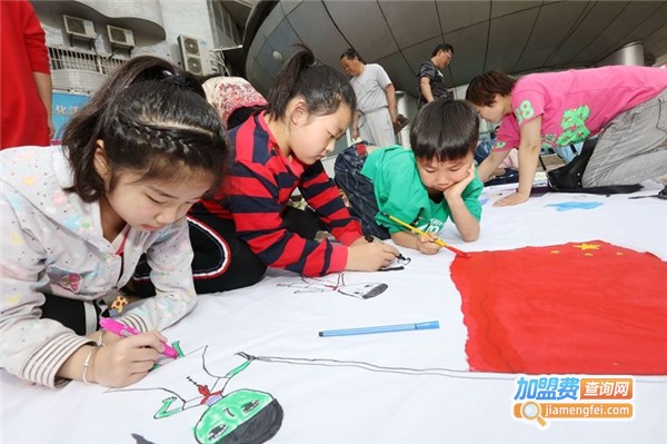 骄阳少儿美术加盟费