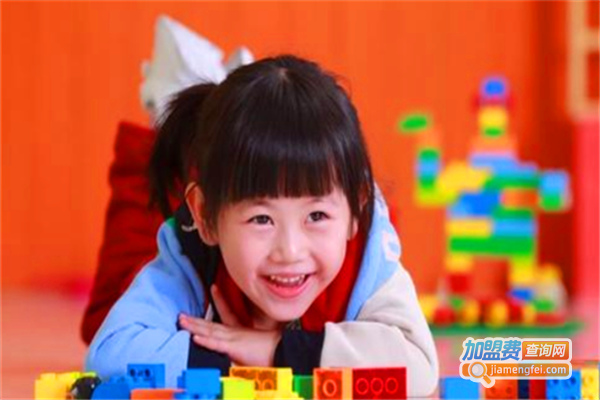 创百变乐高教育加盟费