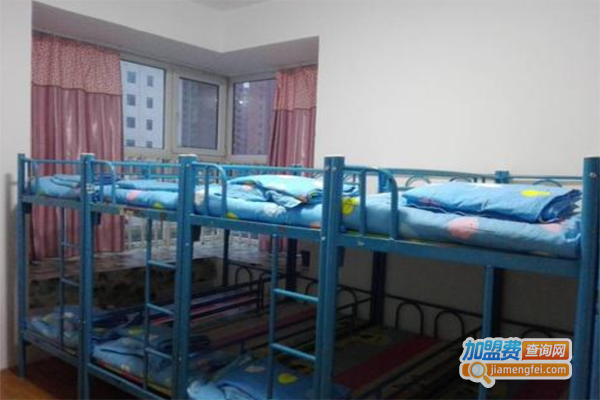 金牌托辅中心加盟费