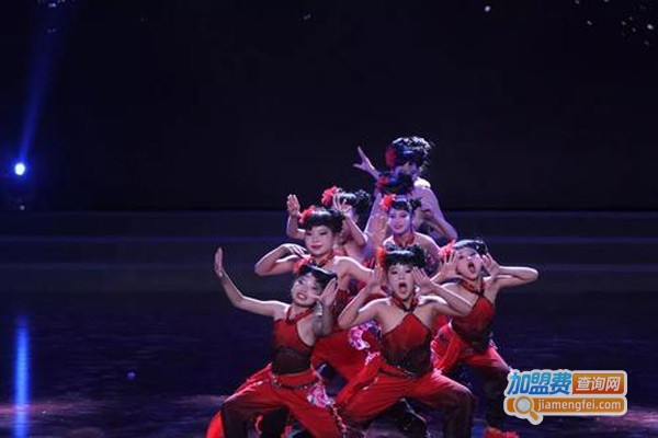 天天舞蹈加盟费