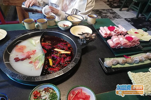 集结营地火锅加盟门店