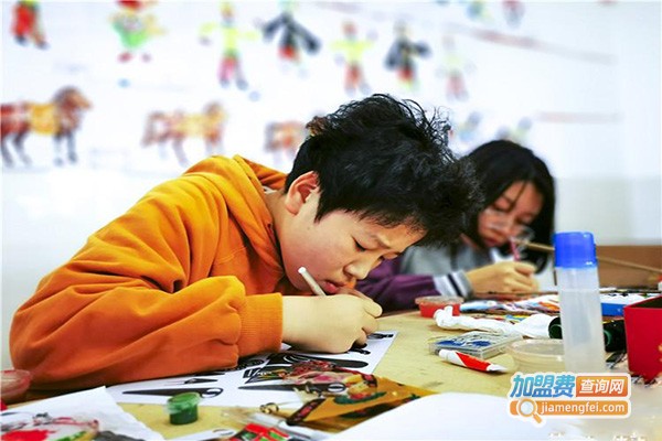 五彩梦画少儿美术加盟门店