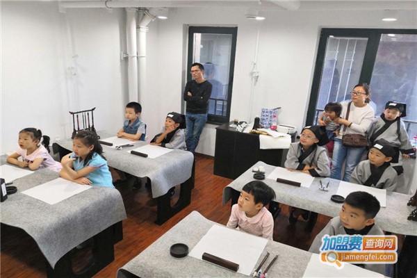 小国士国学馆加盟费