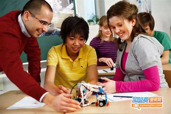 乐高教育培训加盟费