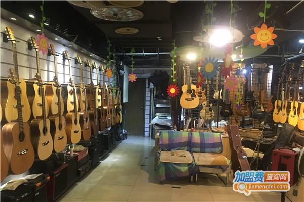 美声琴行加盟费