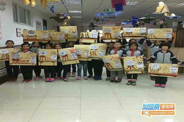 卡卡鲁少儿美术加盟门店