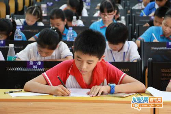 母语桥教育加盟