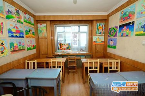 美艺画室加盟费