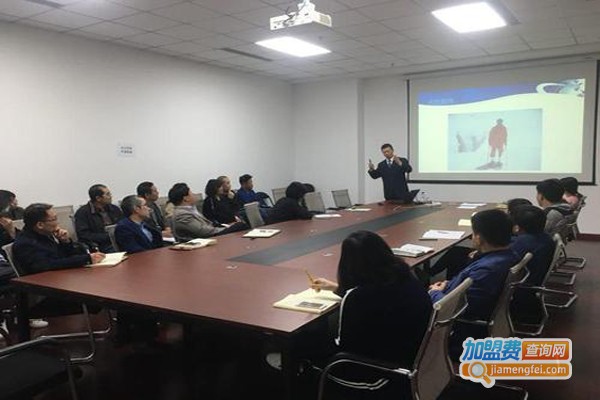 超越培训加盟费