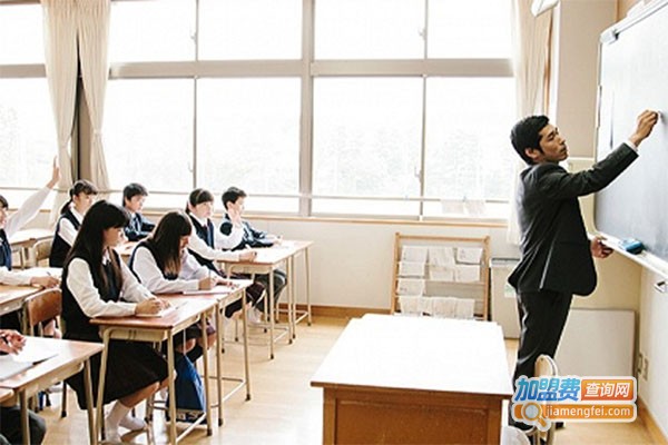 明日之星创新作文